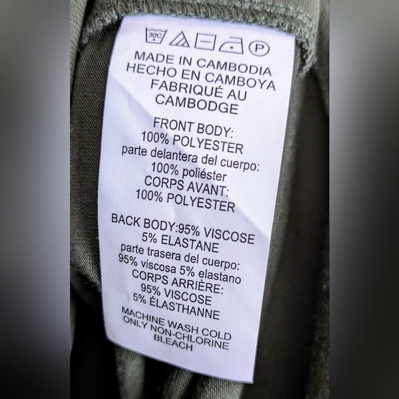 NWOT Michael Kors Olive Green Sleeveless V-Neck - Size M - Picture 4 of 6